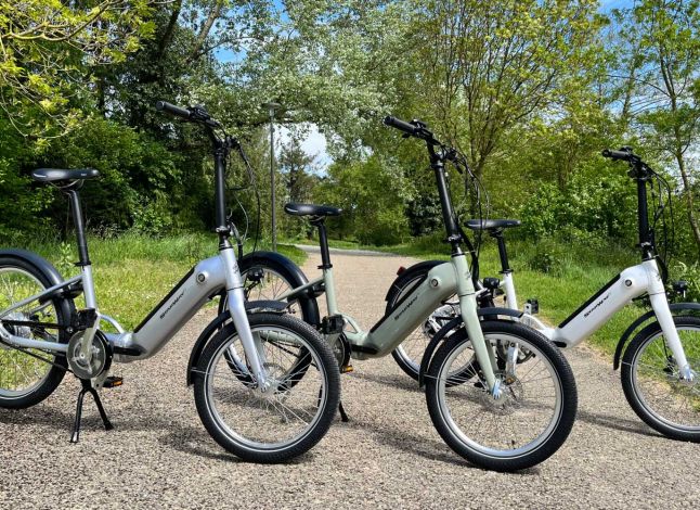 Vélo à assistance électrique compact Starway, modèle Pliant